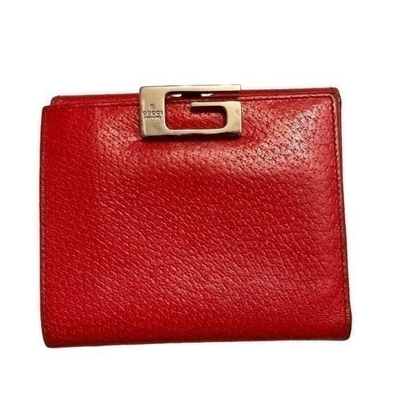 Gucci vintage red wallet